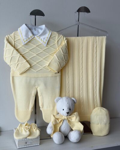 Saída Maternidade Macacão Casa de Abelha Amarela