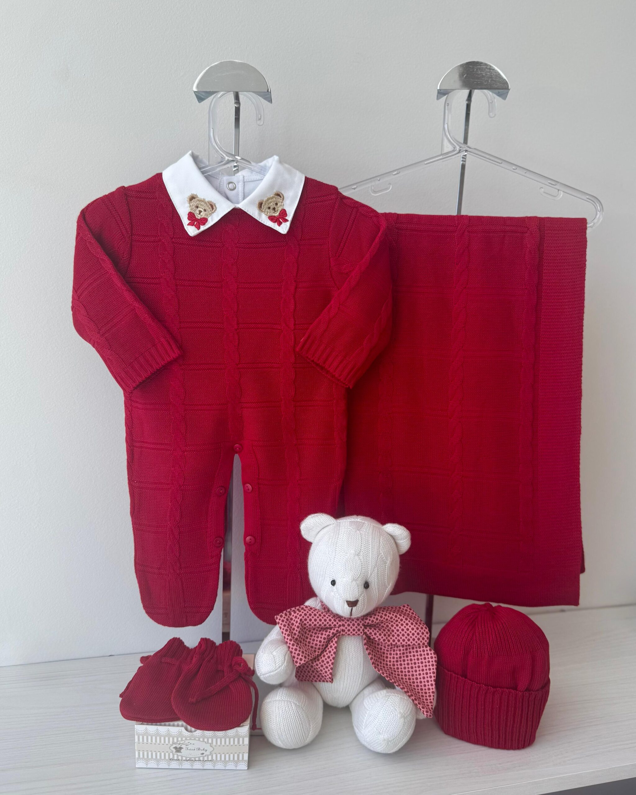 Saída Maternidade Macacão Felipe Vermelho