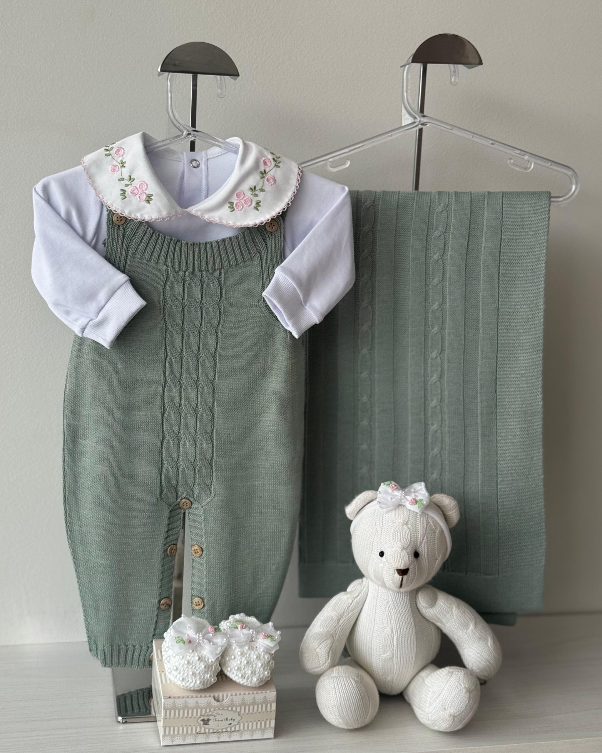 Saída Maternidade Jardineira Trança Maré