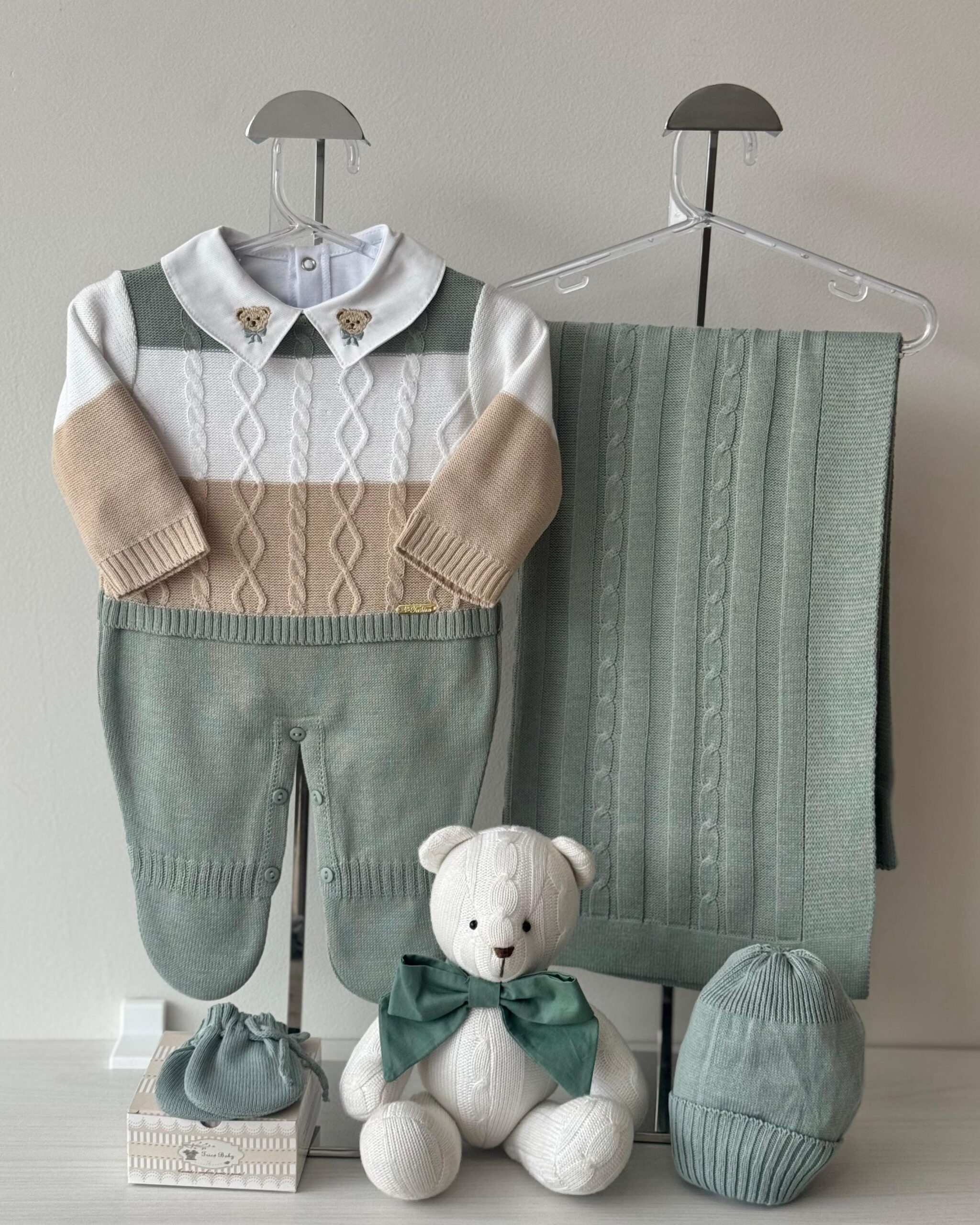 Saída Maternidade Aaram Verde Maré