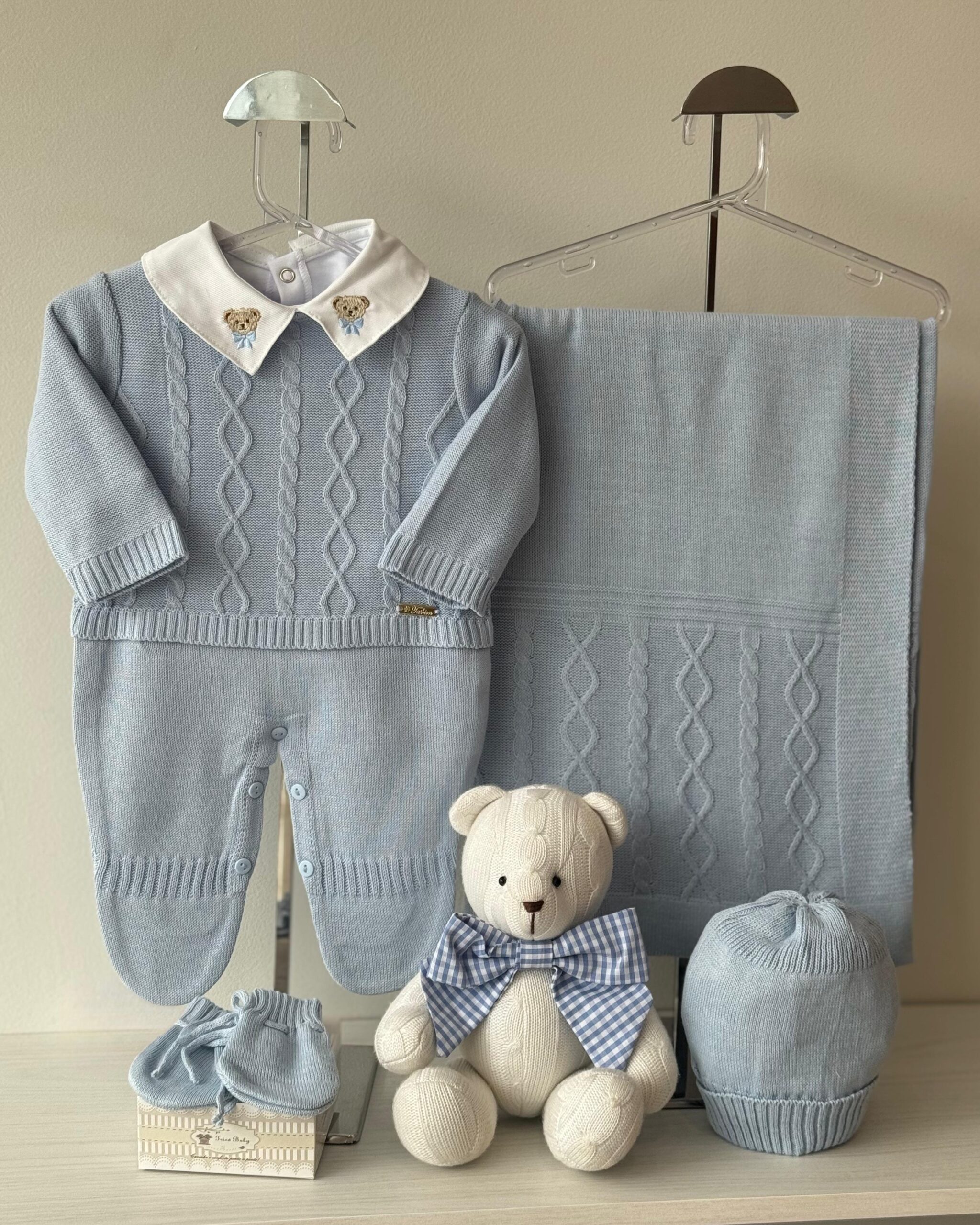 Saída Maternidade Lucas Salinas