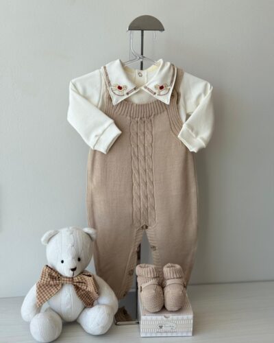 Jardineira Trança Areia + Body +Sapatinho