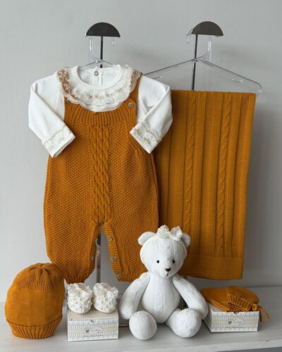 Saída Maternidade Jardineira Pipoca Mostarda