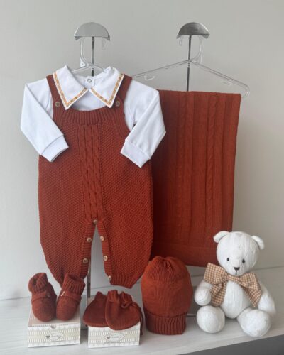 Saída Maternidade Jardineira Pipoca Terra Cota