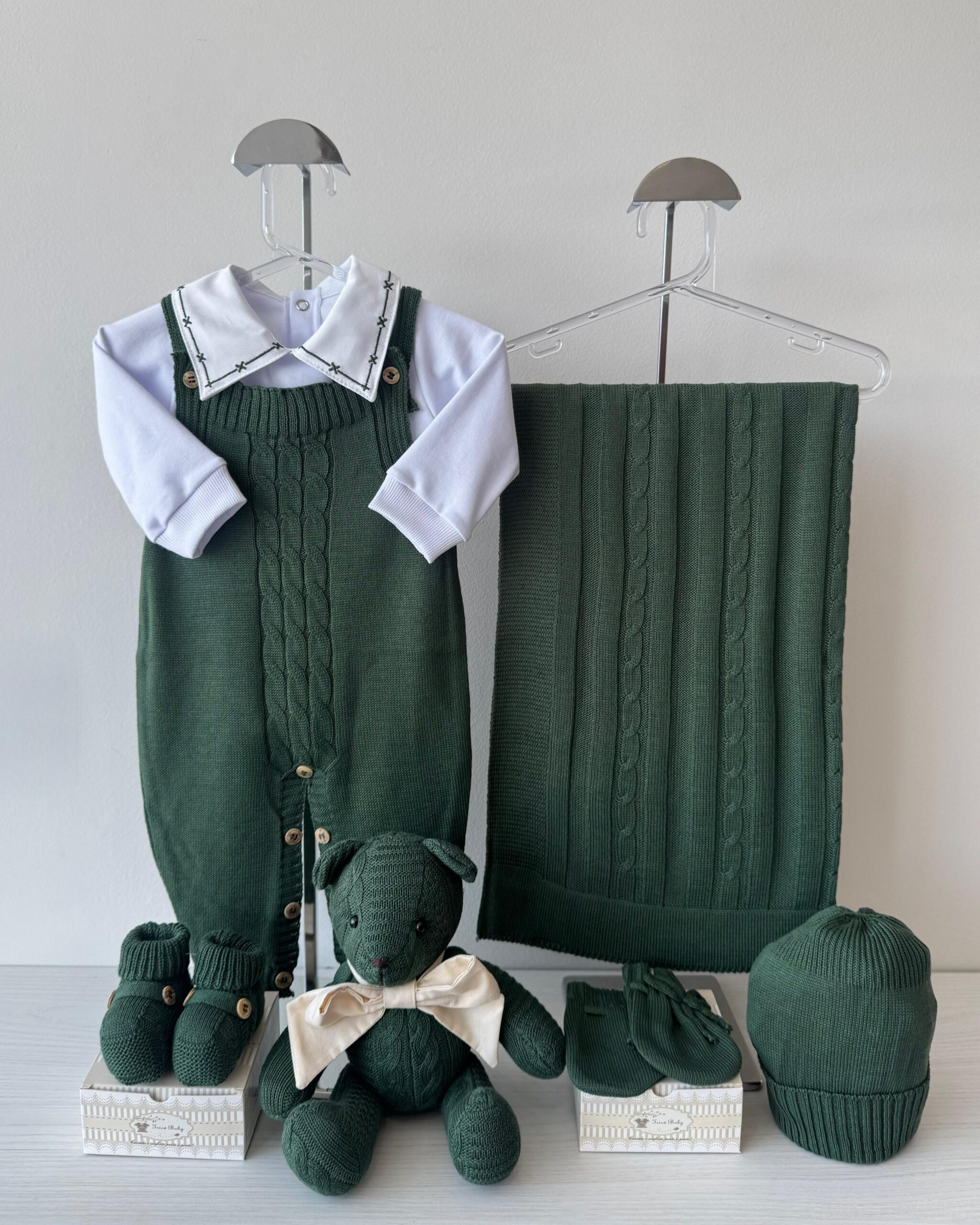 Saída Maternidade Jardineira Trança 6 pçs