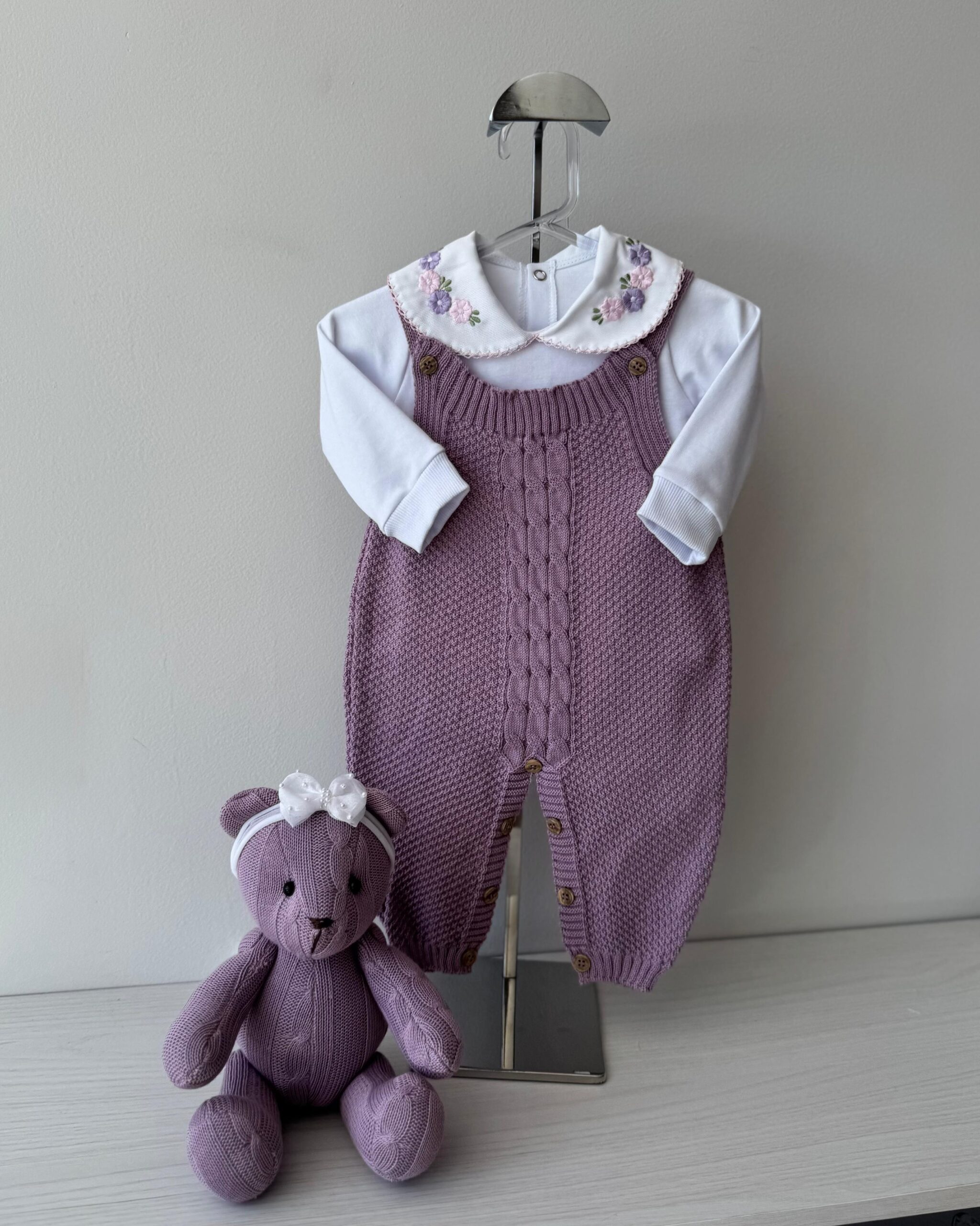 Jardineira Pipoca Lilás + Body