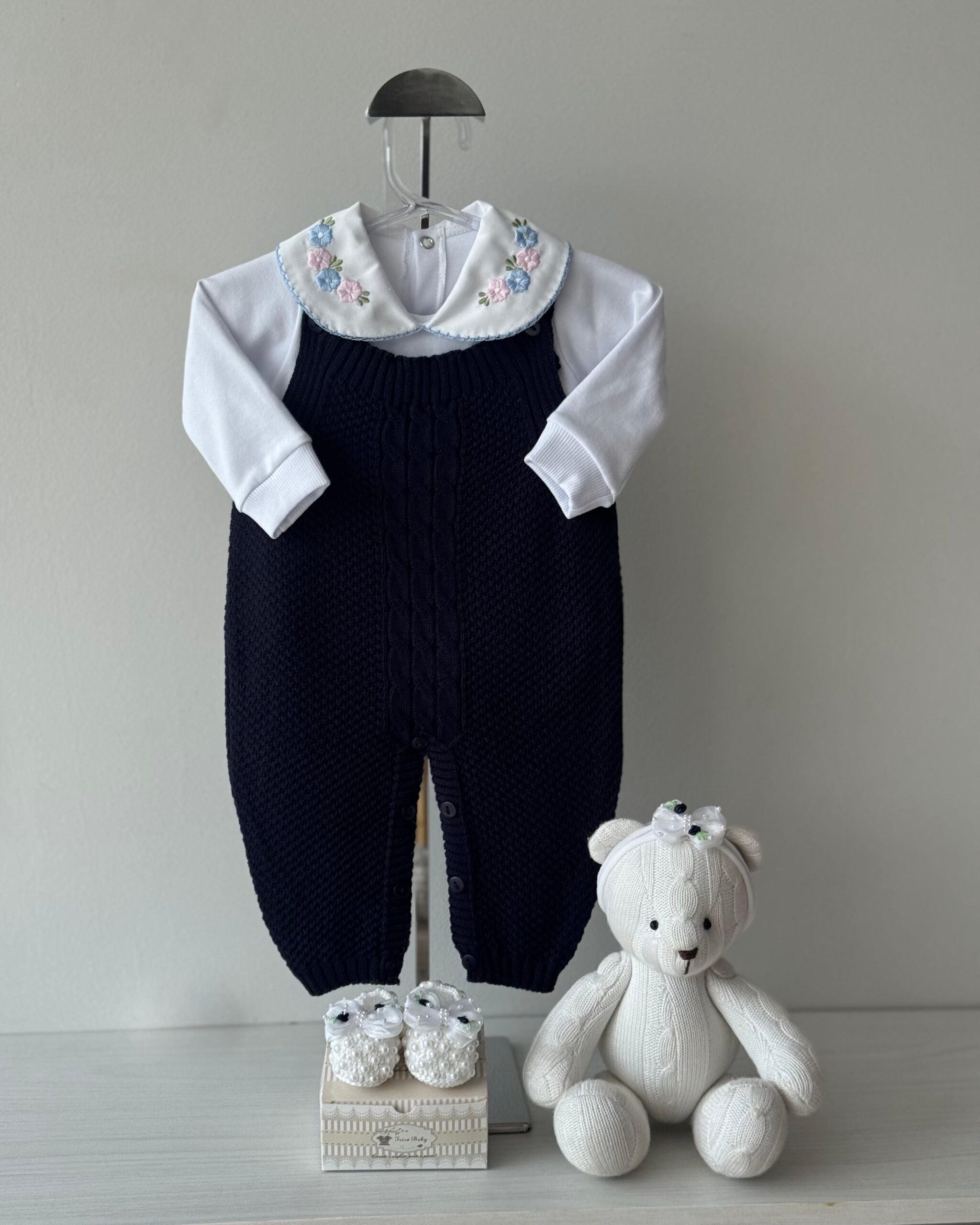 Jardineira Pipoca Marinho + Body + Sapatinho + Faixa