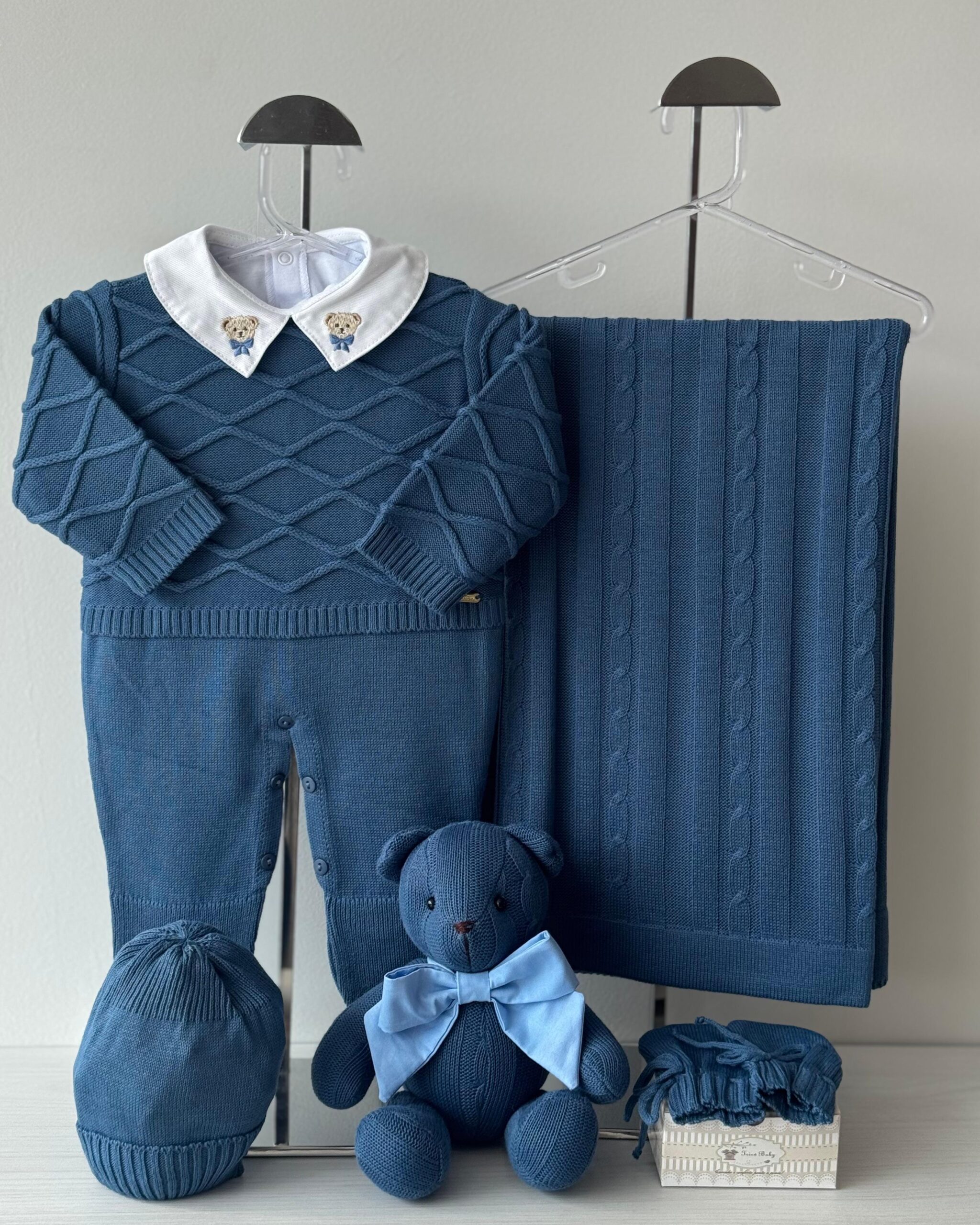 Saída Maternidade Casa De Abelha Azul Jeans