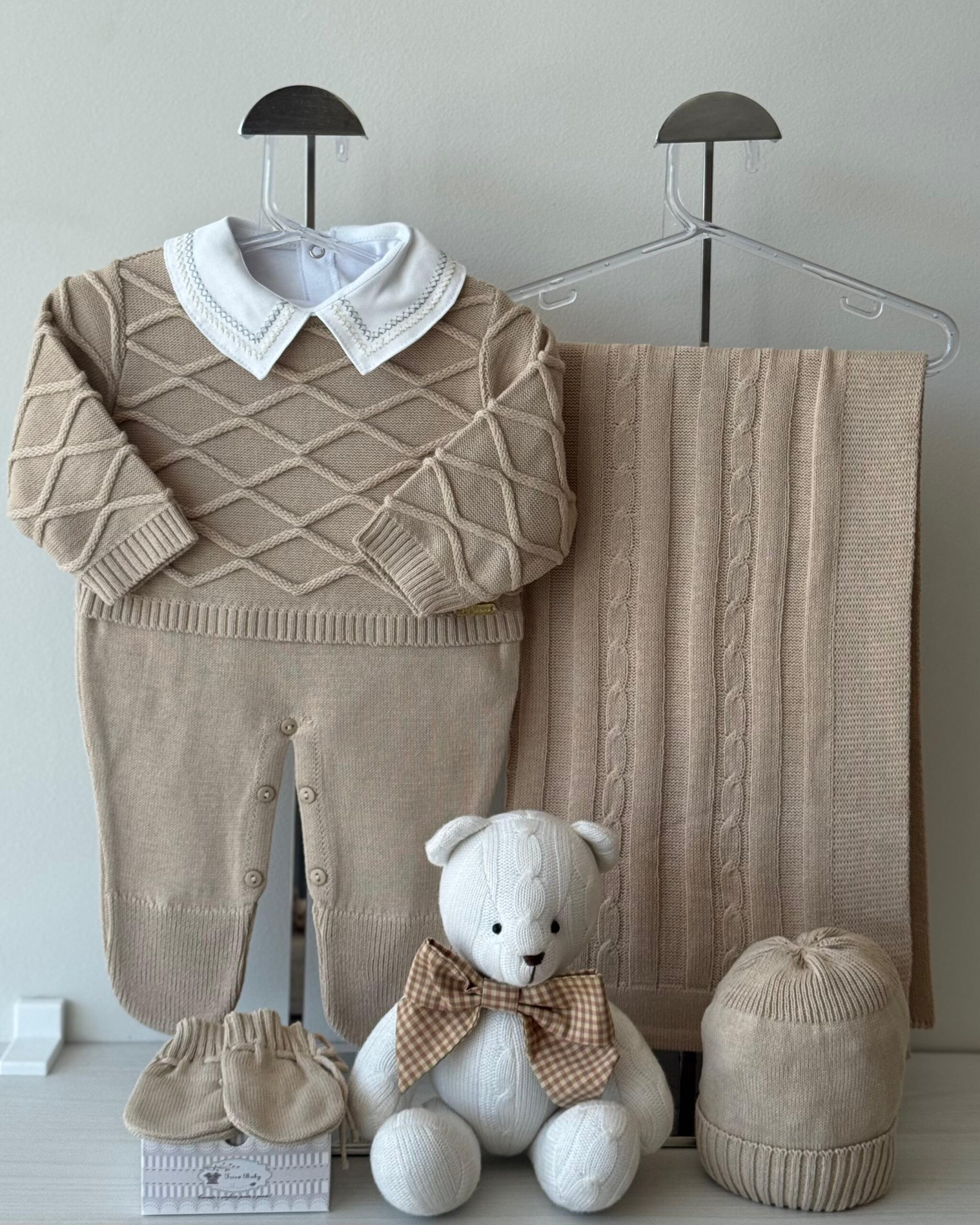 Saída Maternidade Casa de Abelha Areia