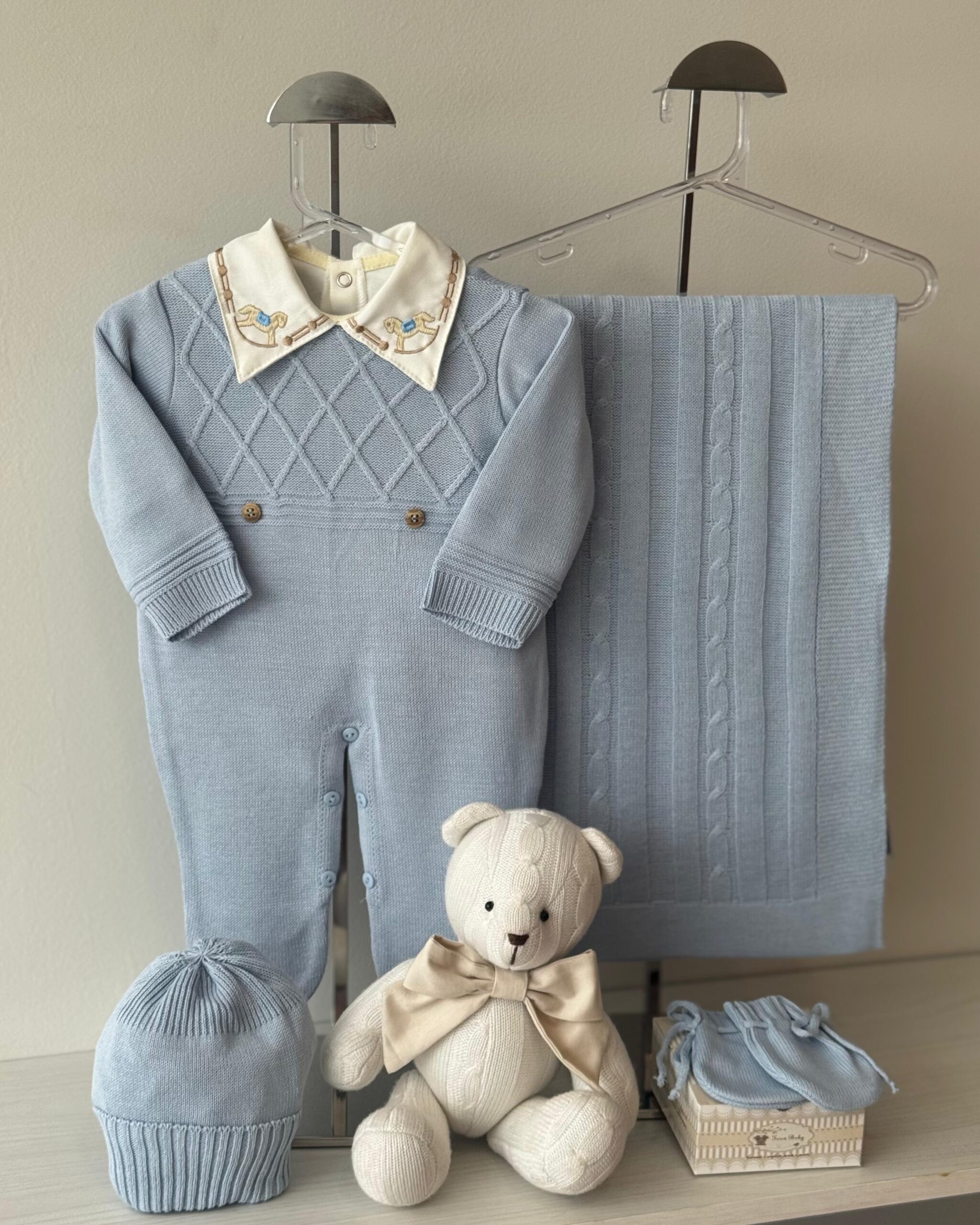 Saída Maternidade Macacão Losango Azul Salinas