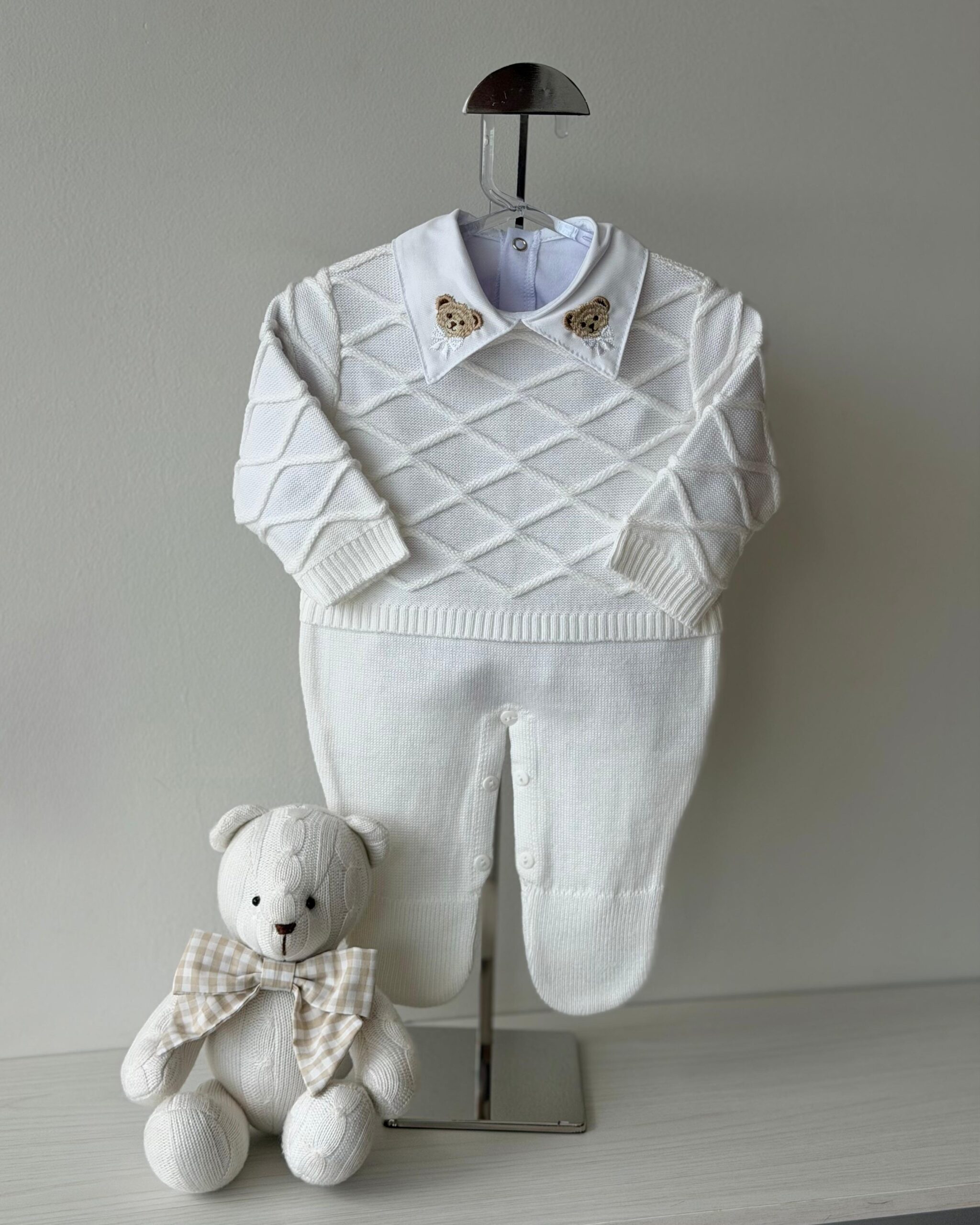 Macacão Casa de Abelha Branco